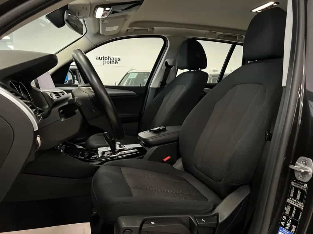 BMW X3 xDrive 20d Aut/Navi/Brems&DriveAssist/WLAN 09/2020-photo-14