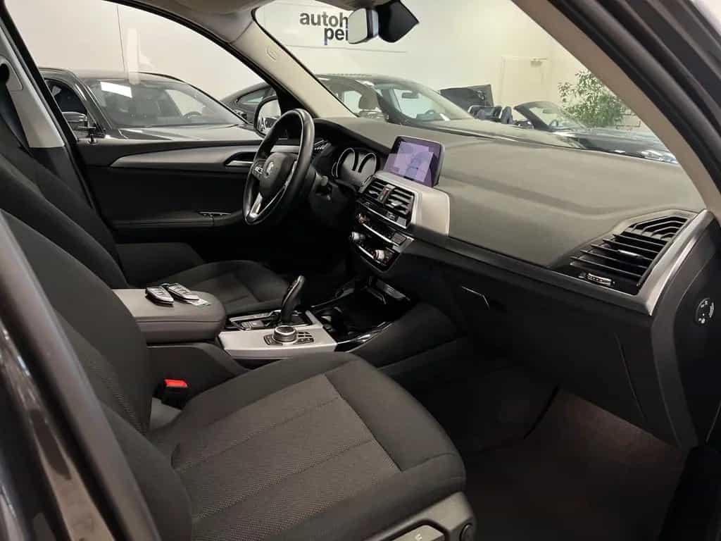 BMW X3 xDrive 20d Aut/Navi/Brems&DriveAssist/WLAN 09/2020-photo-24