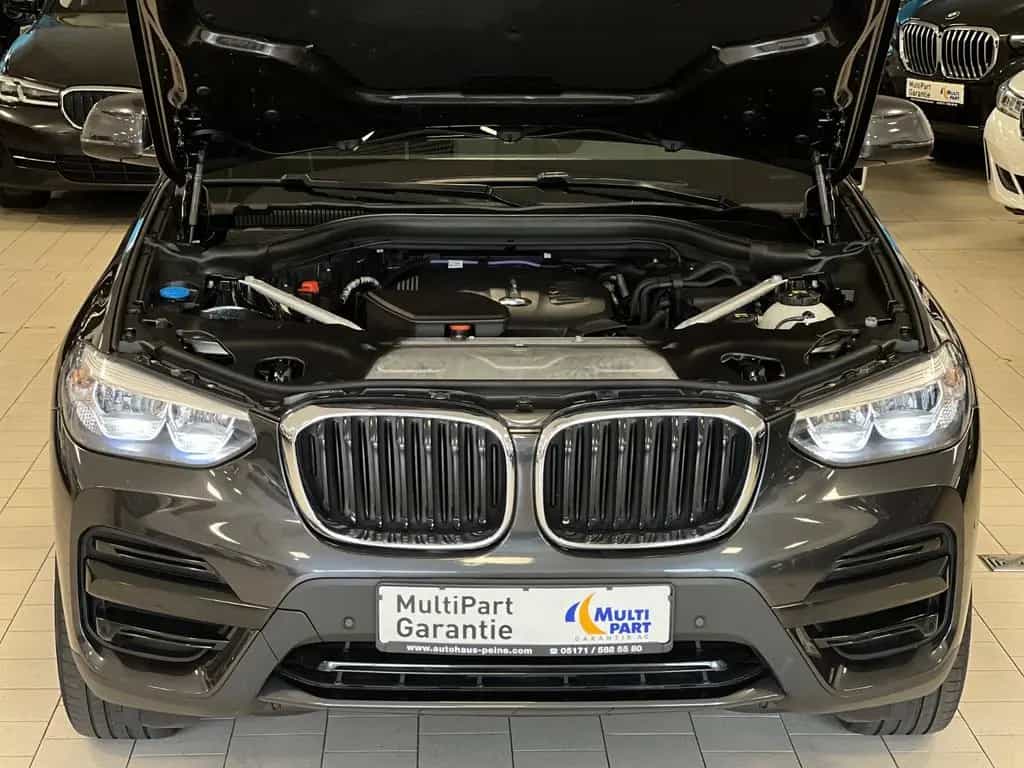 BMW X3 xDrive 20d Aut/Navi/Brems&DriveAssist/WLAN 09/2020-photo-29