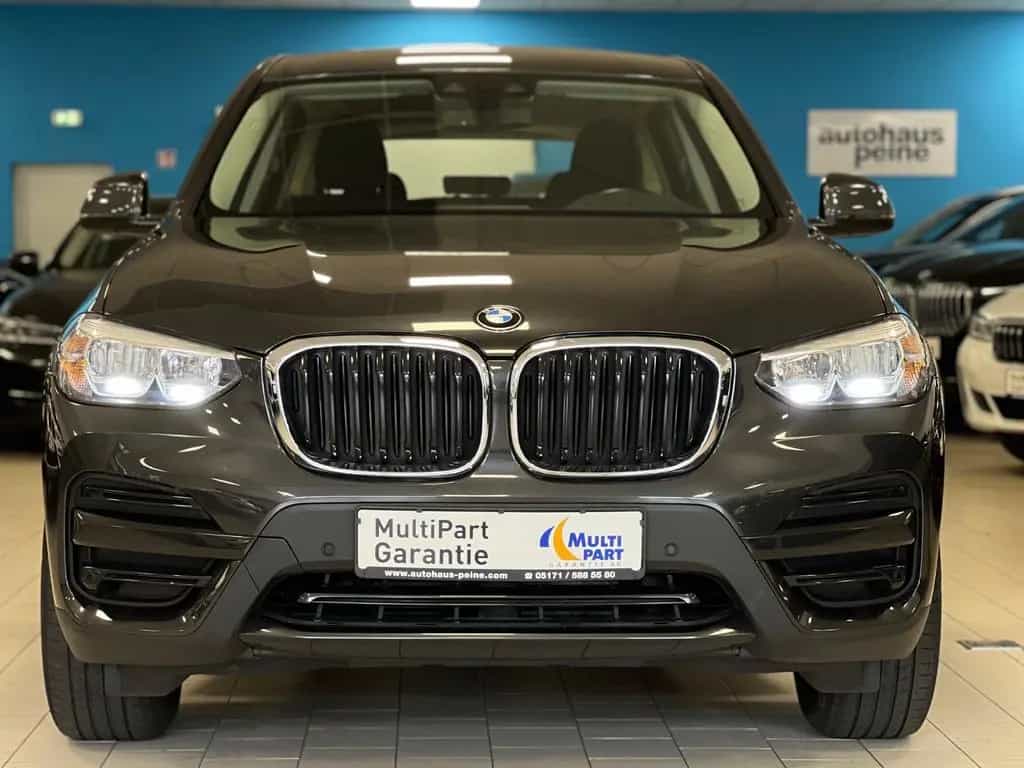 BMW X3 xDrive 20d Aut/Navi/Brems&DriveAssist/WLAN 09/2020-photo-4