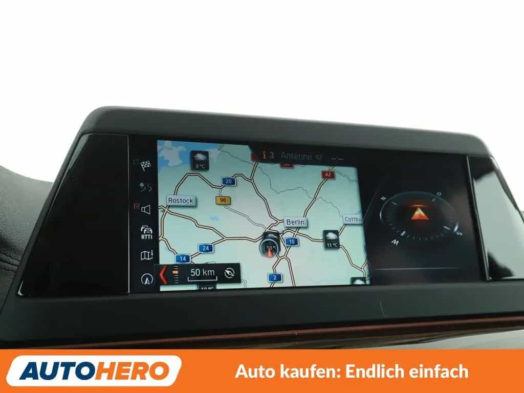 BMW 5 Series 520i Luxury Line*NAVI*TEMPO*PDC*SHZ*KLIMA* 01/2018-photo-21