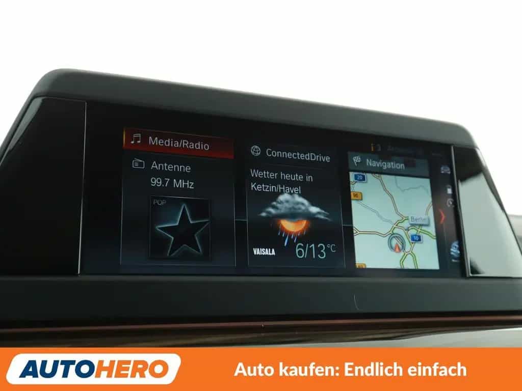BMW 5 Series 520i Luxury Line*NAVI*TEMPO*PDC*SHZ*KLIMA* 01/2018-photo-22