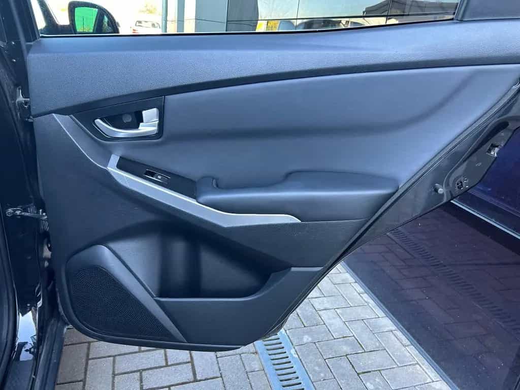 KGM Korando 2.Hand|AHK|Rückfahrkam 08/2017-photo-14