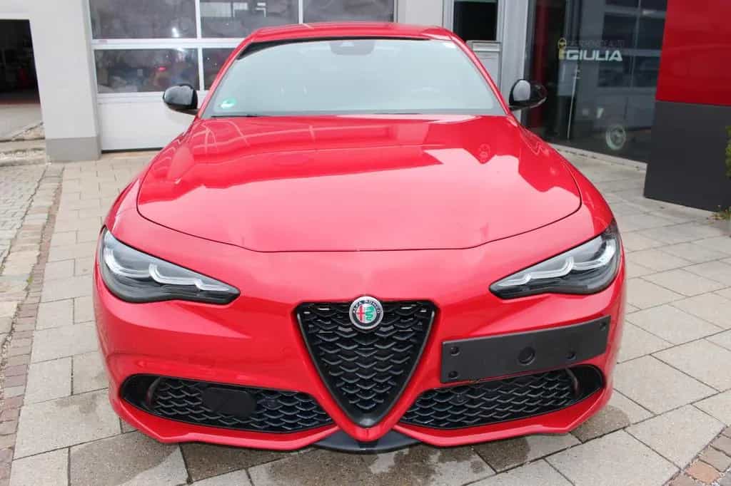 Alfa Romeo Giulia Veloce Q4 Matrix-LED 05/2023-photo-6