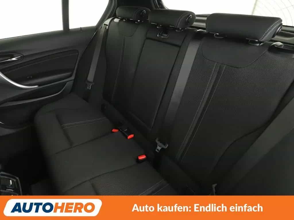 BMW 118 i Edition Sport Line Shadow Aut.*NAVI*PDC*SHZ* 11/2018-photo-13