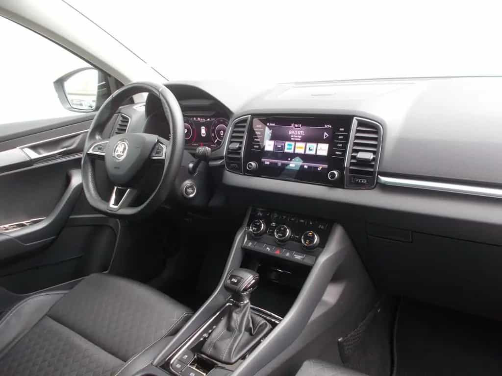 Skoda Karoq 1.5 TSI Style* DSG * Navi *ACC * Kamera * 08/2019-photo-19