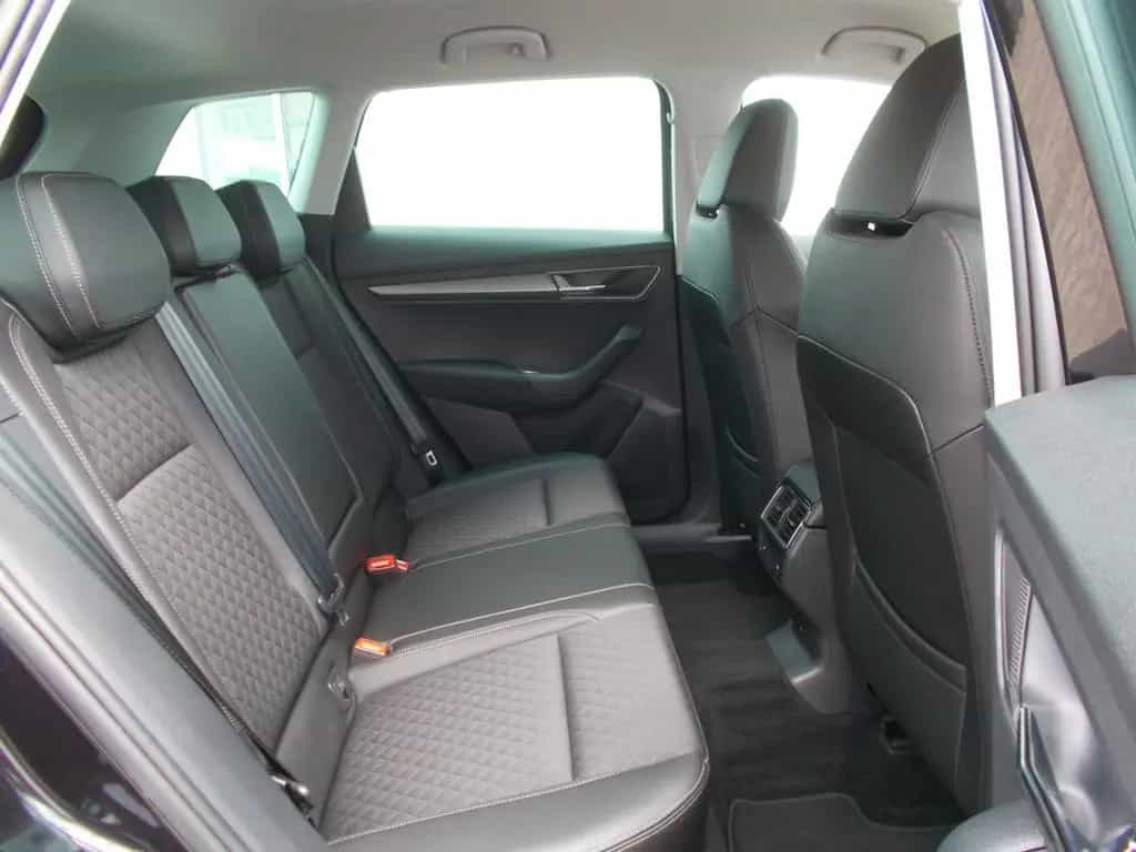 Skoda Karoq 1.5 TSI Style* DSG * Navi *ACC * Kamera * 08/2019-photo-22