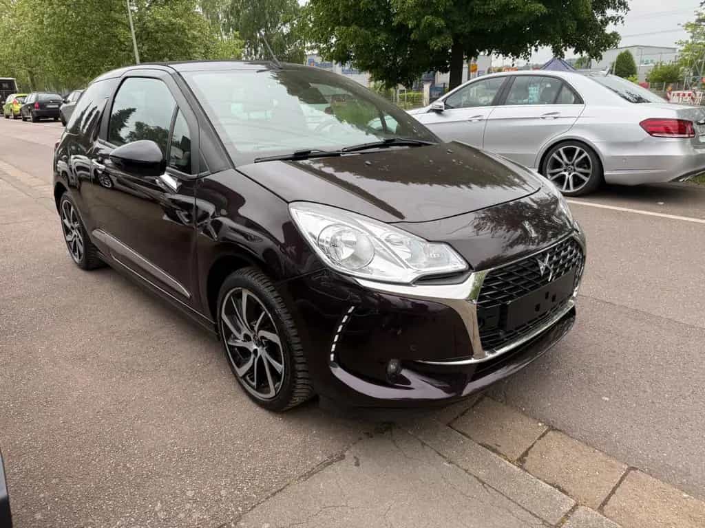 DS Automobiles DS3 DS 3 Cabrio Sport Chic 09/2016-photo-2