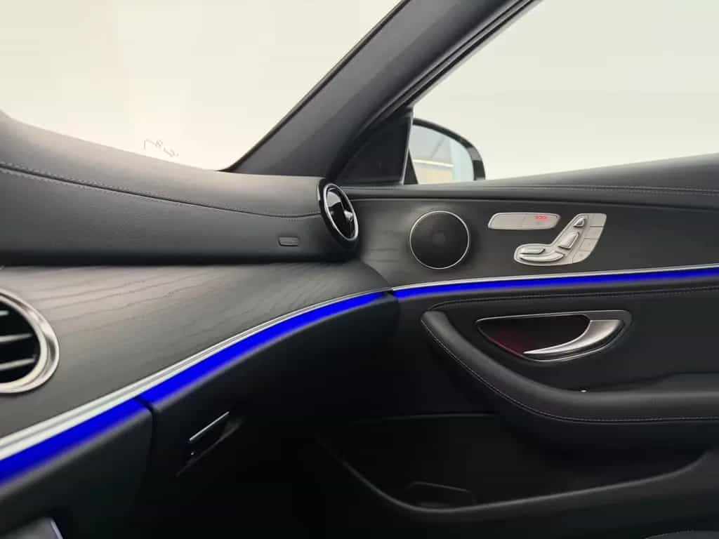 Mercedes-Benz E 220 d *AMG LINE*NIGHT-MULTIBEAM-360°-AHK-MEMORY 05/2019-photo-45
