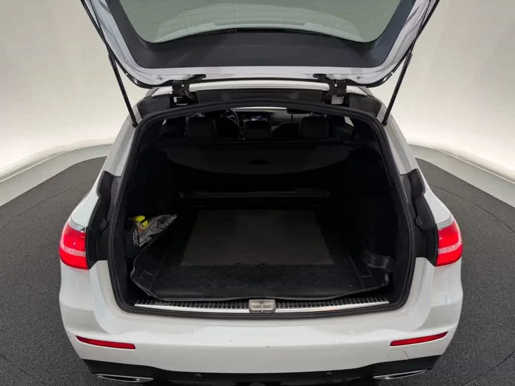 Mercedes-Benz E 220 d *AMG LINE*NIGHT-MULTIBEAM-360°-AHK-MEMORY 05/2019-photo-9