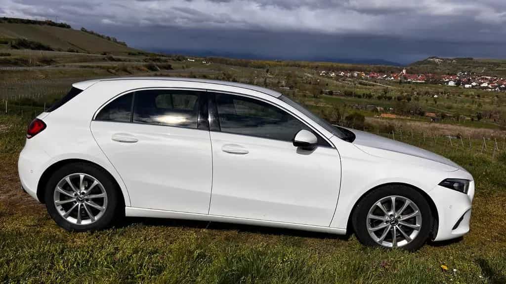 Mercedes-Benz A-Class Progressive | Panorama | LED | Garantie 10/2019-photo-4