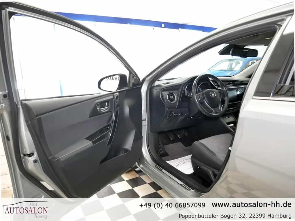 Toyota Auris Touring Sports Team D*2Vorb*Toyot. Service 10/2018-photo-12