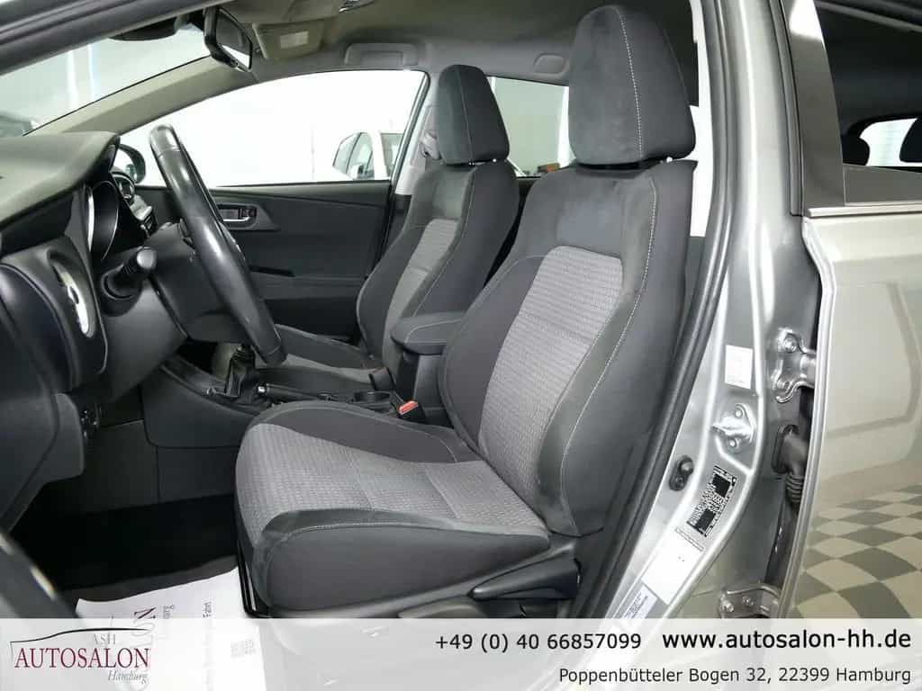 Toyota Auris Touring Sports Team D*2Vorb*Toyot. Service 10/2018-photo-13