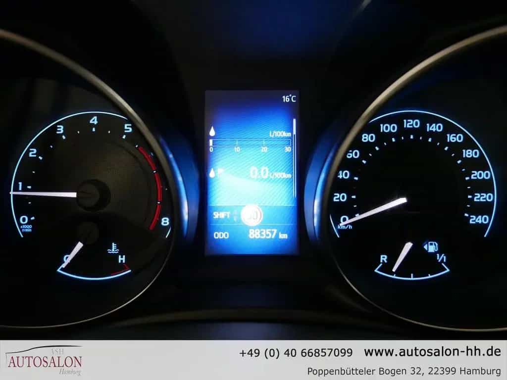 Toyota Auris Touring Sports Team D*2Vorb*Toyot. Service 10/2018-photo-17