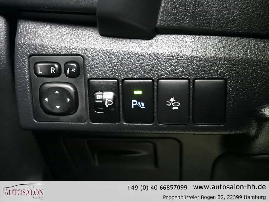 Toyota Auris Touring Sports Team D*2Vorb*Toyot. Service 10/2018-photo-25