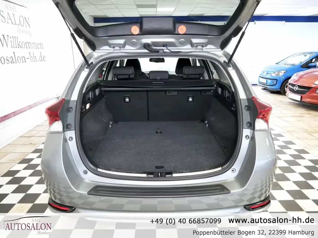 Toyota Auris Touring Sports Team D*2Vorb*Toyot. Service 10/2018-photo-8