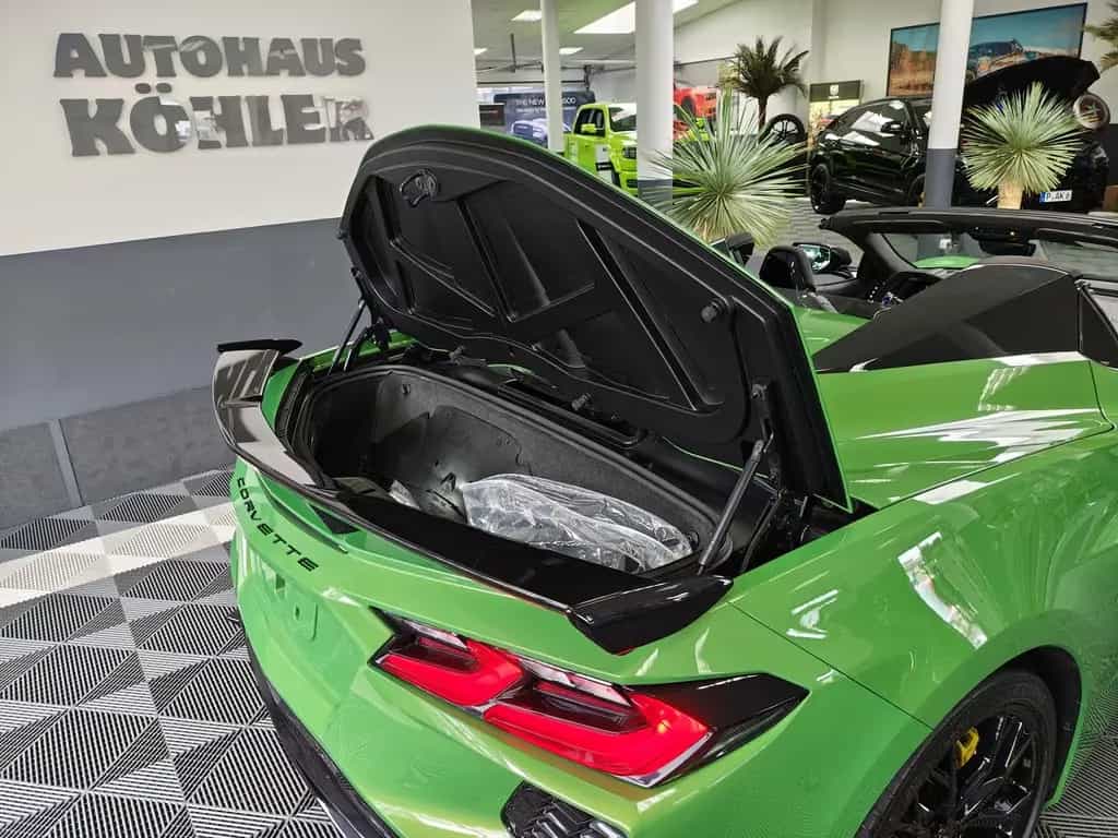 Corvette C8 Cabrio 3LT 2026 Vollausstattung!!!! HUD 360° null-photo-11