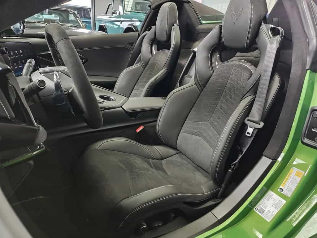 Corvette C8 Cabrio 3LT 2026 Vollausstattung!!!! HUD 360° null-photo-13