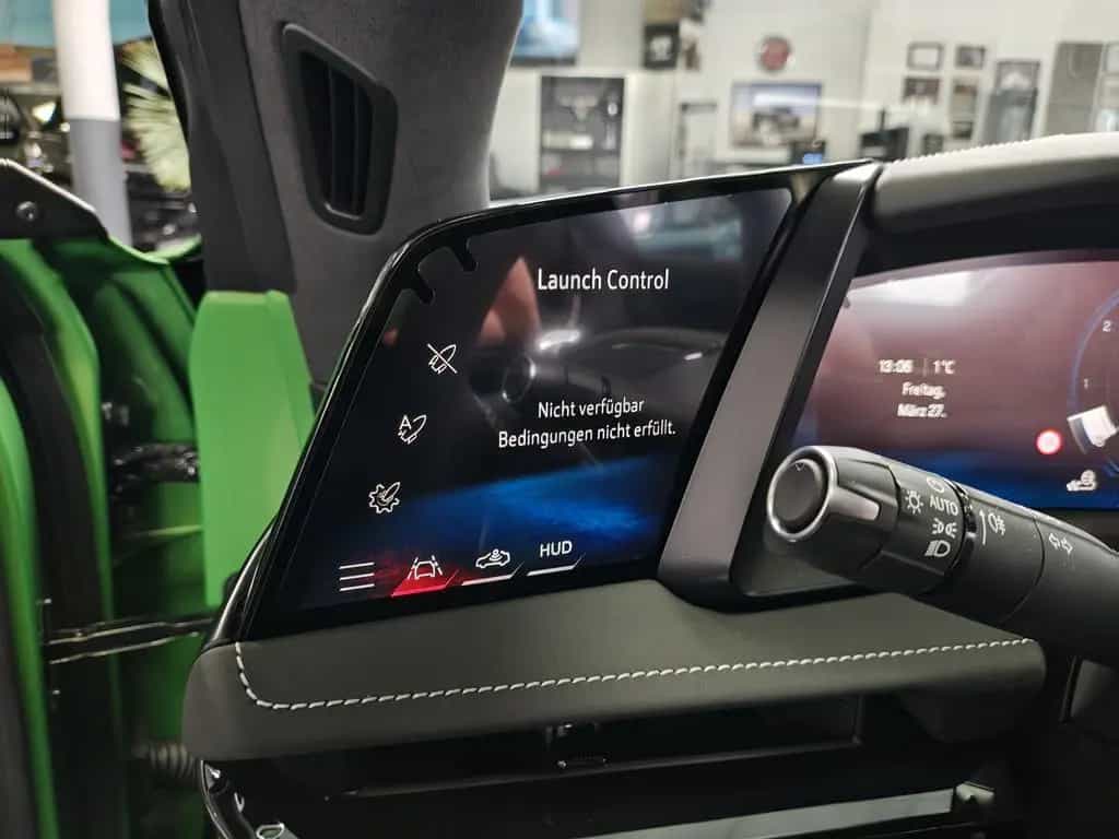 Corvette C8 Cabrio 3LT 2026 Vollausstattung!!!! HUD 360° null-photo-17