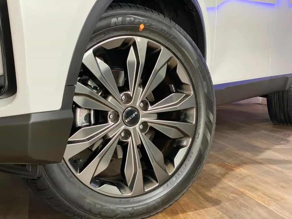 KGM Rexton Black 2,2d 8AT +4WD+360°+LED+ACC null-photo-7
