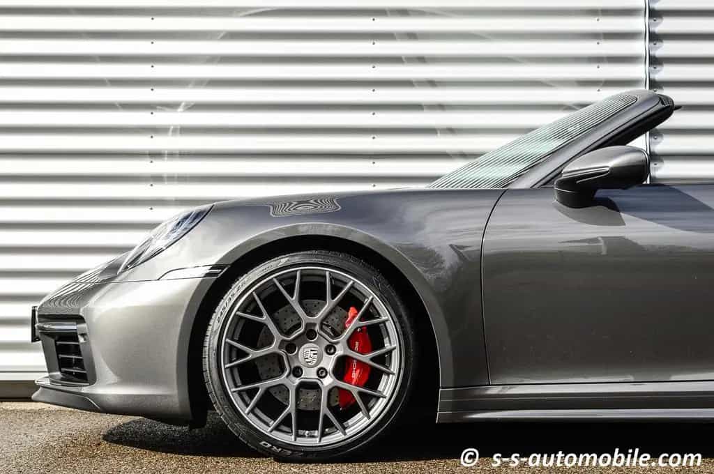 Porsche 992 Carrera S Cabrio Chrono Hinterachslenkung 04/2020-photo-10