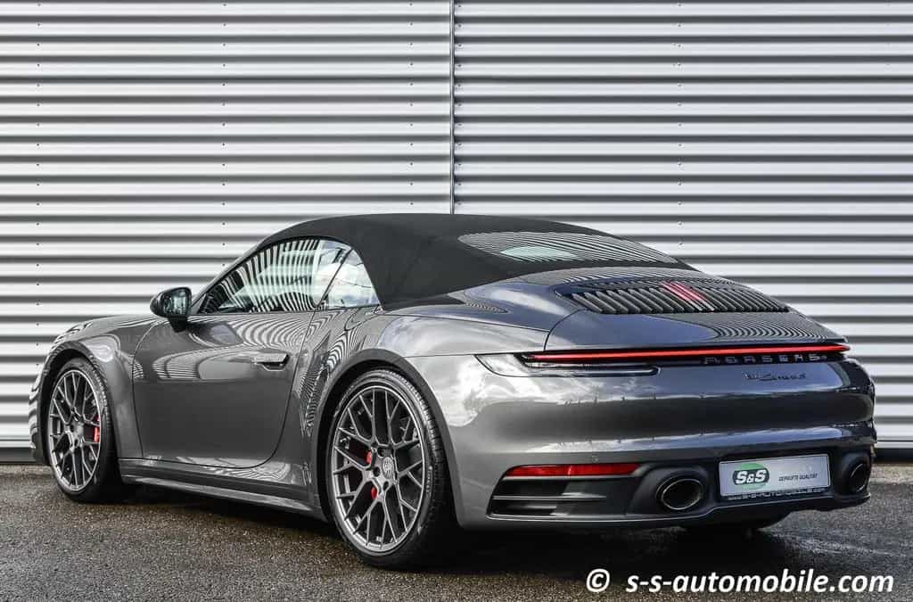 Porsche 992 Carrera S Cabrio Chrono Hinterachslenkung 04/2020-photo-11