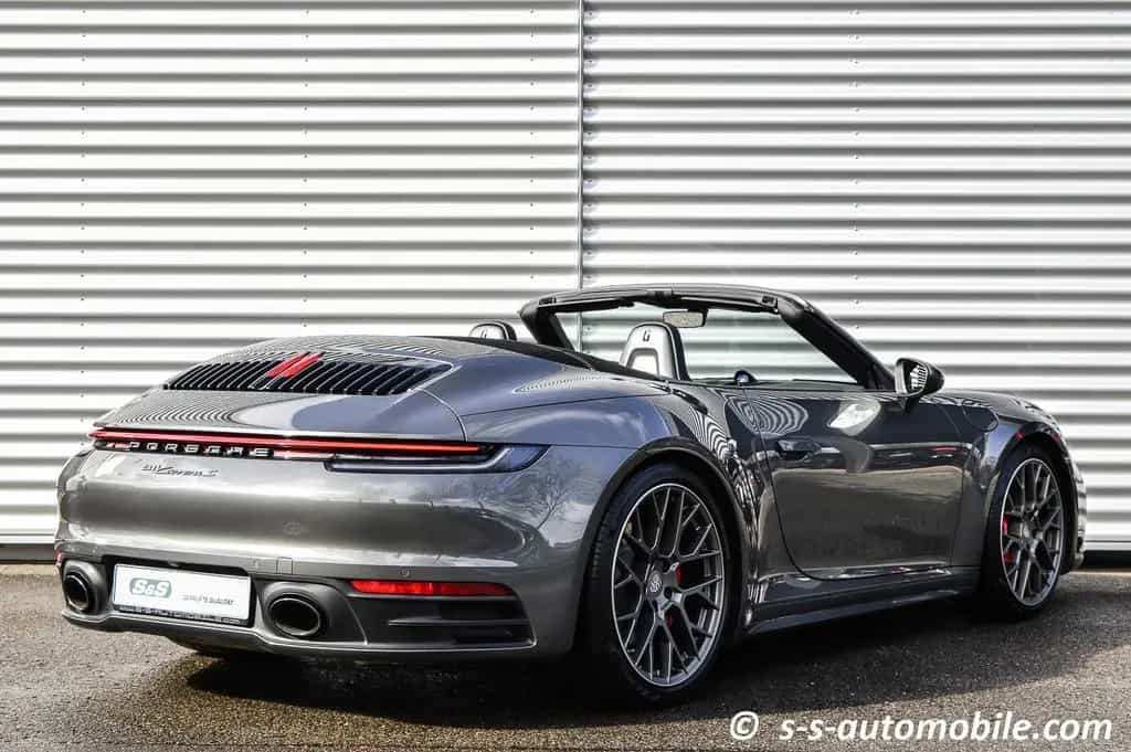 Porsche 992 Carrera S Cabrio Chrono Hinterachslenkung 04/2020-photo-13