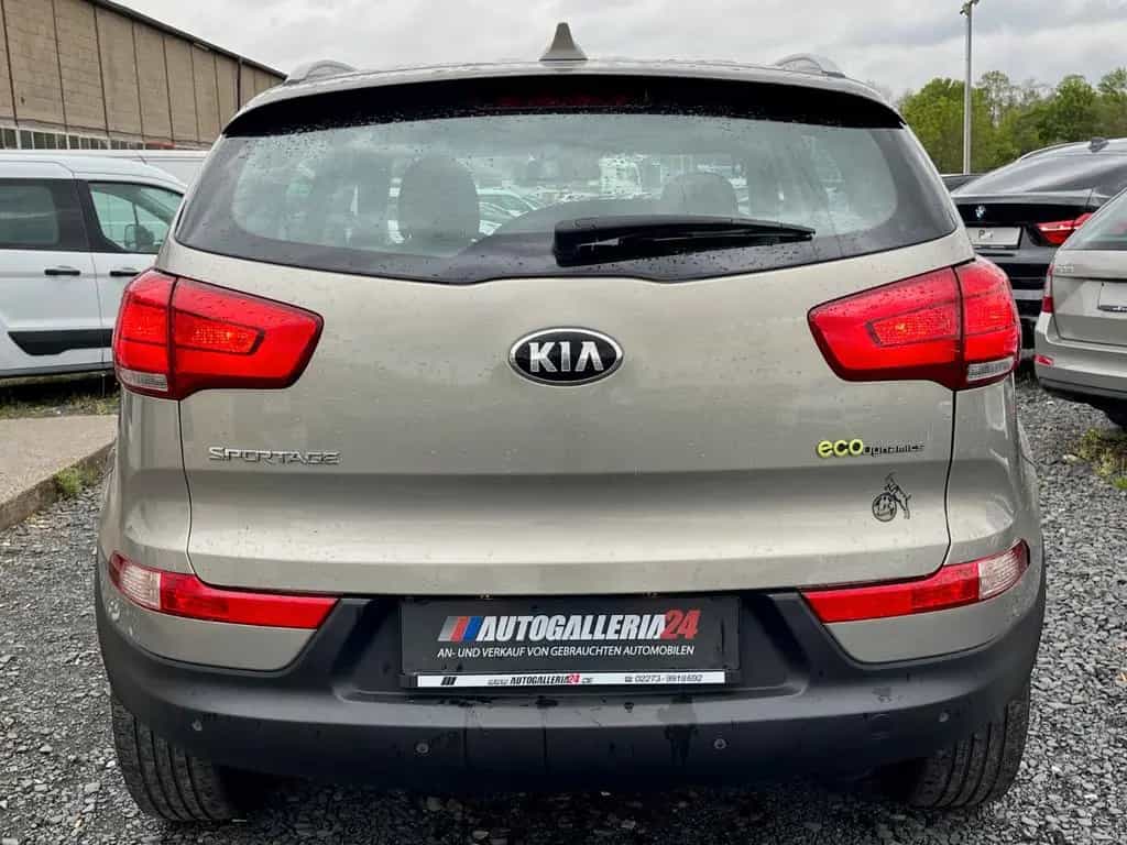 Kia Sportage Attract 2WD 1.6 GDI Navi Kamera Tempoma 03/2014-photo-14