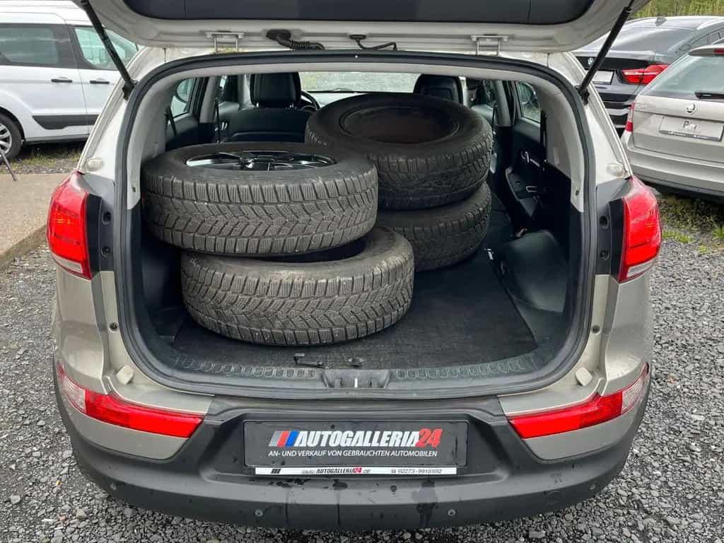 Kia Sportage Attract 2WD 1.6 GDI Navi Kamera Tempoma 03/2014-photo-15