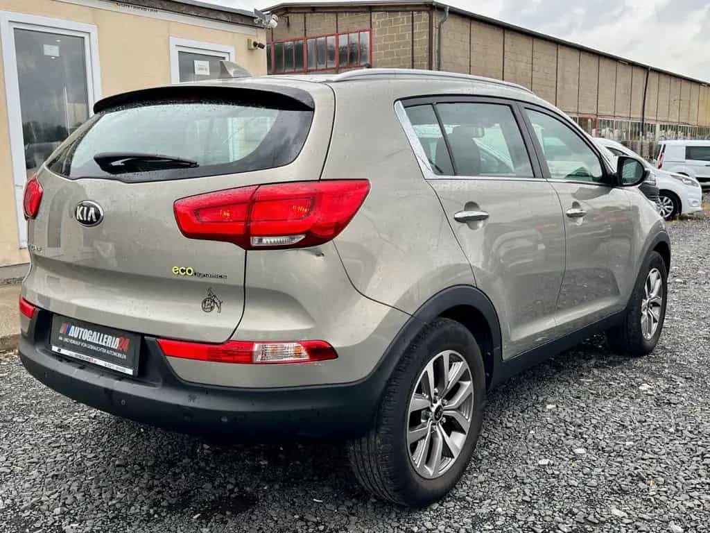 Kia Sportage Attract 2WD 1.6 GDI Navi Kamera Tempoma 03/2014-photo-16