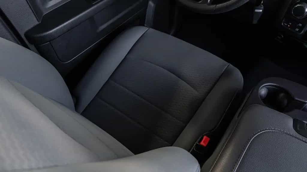 Dodge RAM 1500 5.7 QUAD CAB *ALLRAD*KAMERA* 11/2018-photo-17