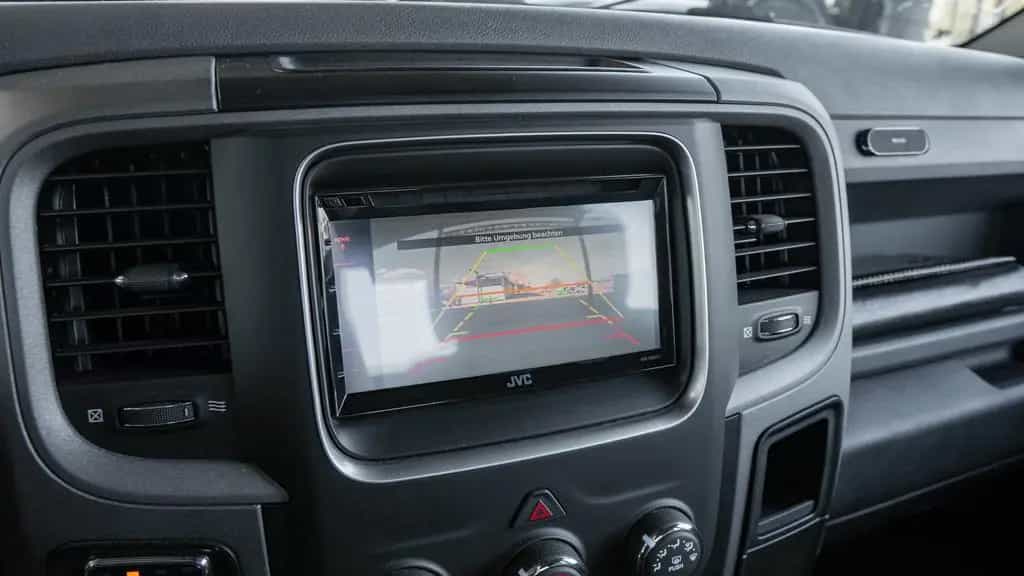 Dodge RAM 1500 5.7 QUAD CAB *ALLRAD*KAMERA* 11/2018-photo-22