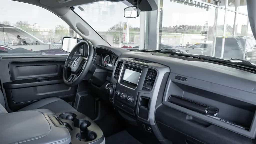 Dodge RAM 1500 5.7 QUAD CAB *ALLRAD*KAMERA* 11/2018-photo-25