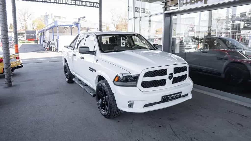 Dodge RAM 1500 5.7 QUAD CAB *ALLRAD*KAMERA* 11/2018-photo-33