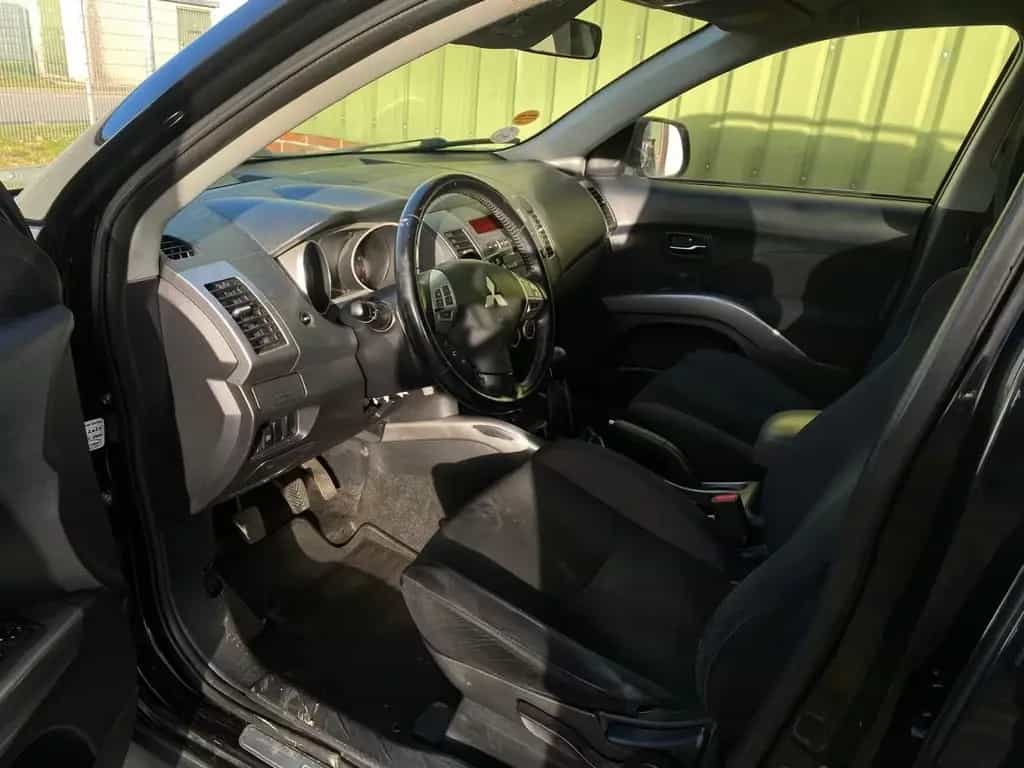 Mitsubishi Outlander 2.4 ( mit TÜV) 01/2009-photo-7