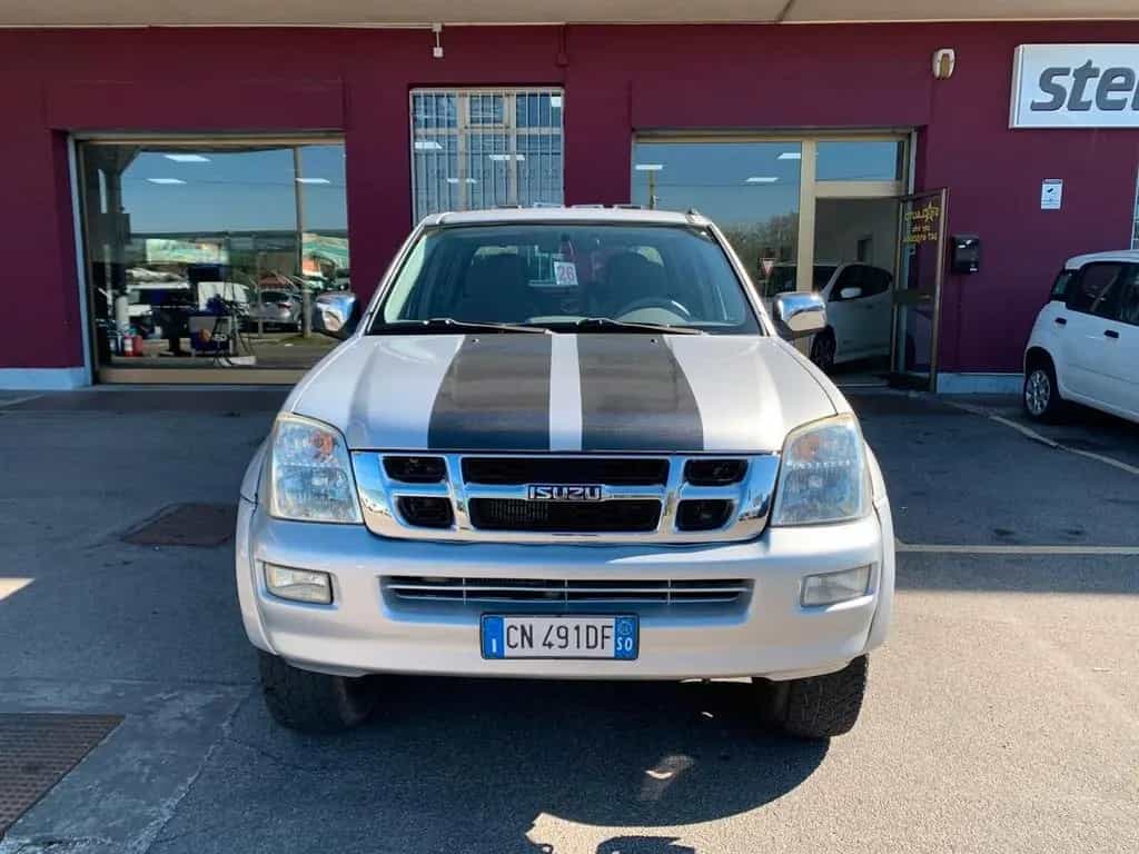 Isuzu D-Max I 3.0 TD Space LS 06/2004-photo-1