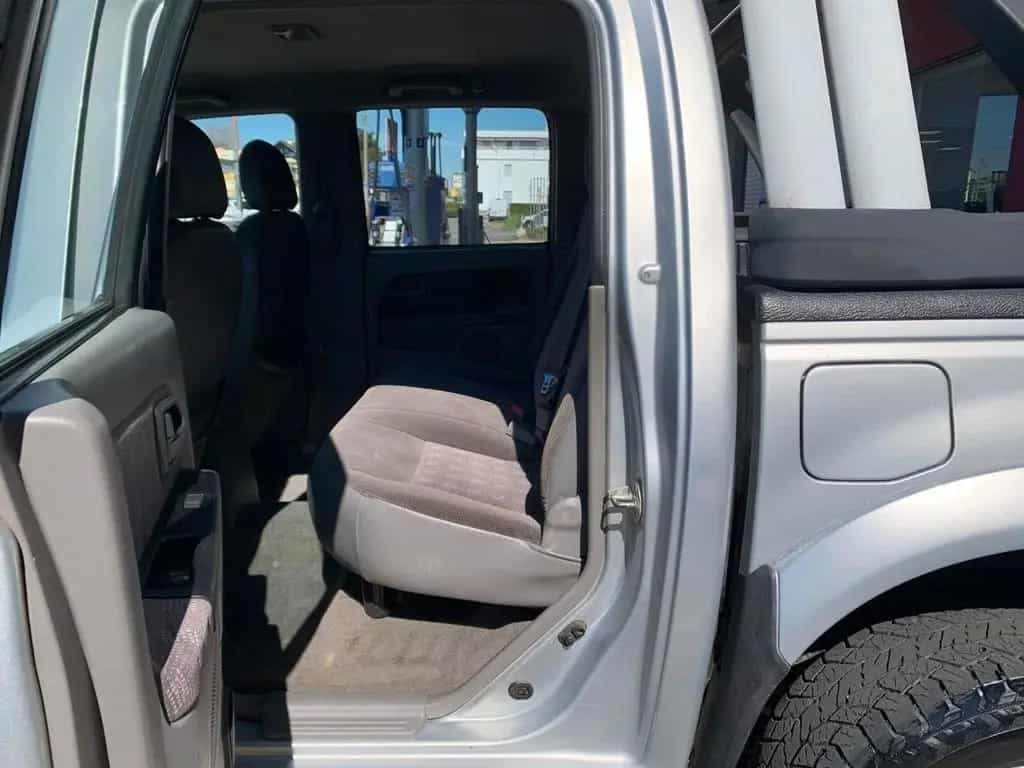 Isuzu D-Max I 3.0 TD Space LS 06/2004-photo-11
