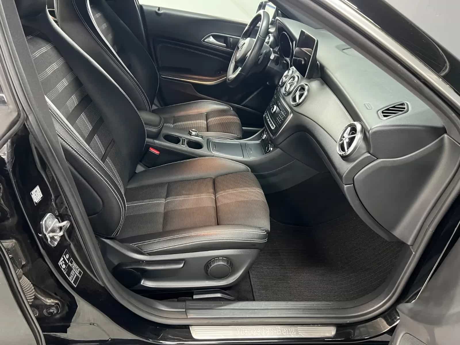 Mercedes-Benz CLA-Class Shooting Brake 05/2018-photo-13