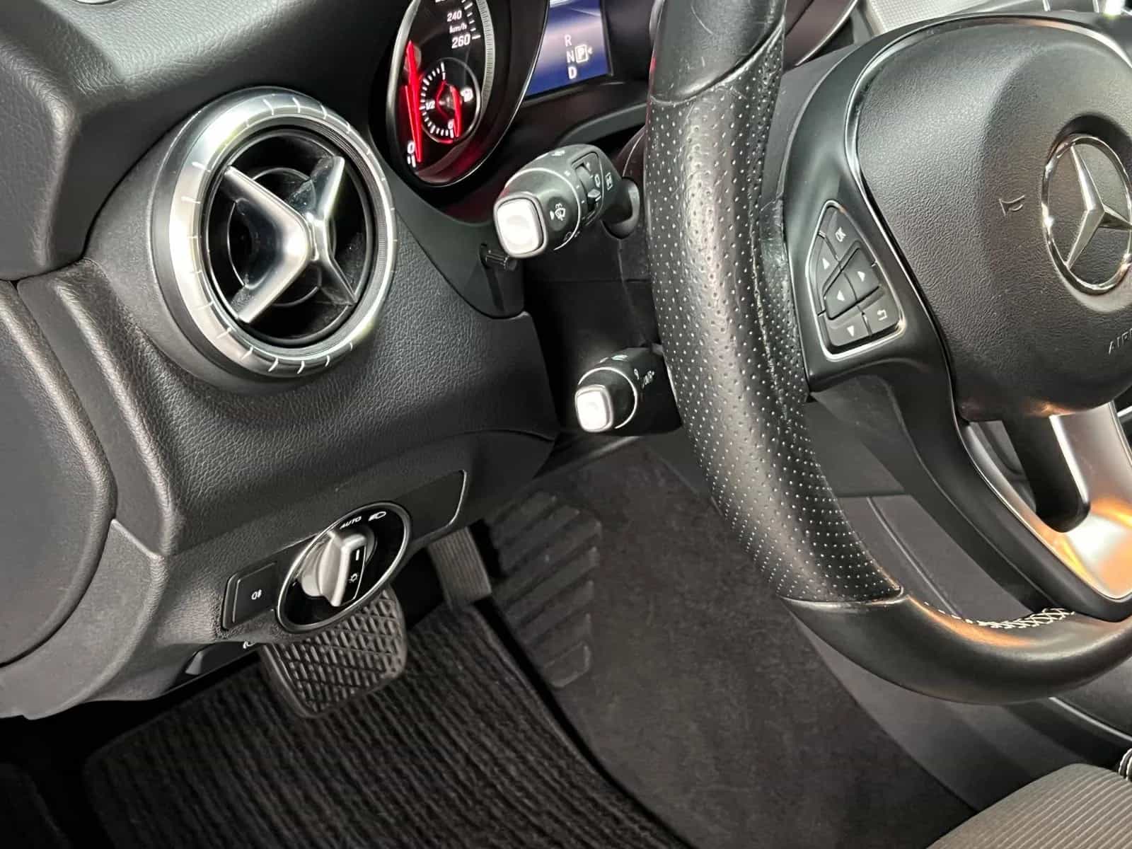 Mercedes-Benz CLA-Class Shooting Brake 05/2018-photo-19