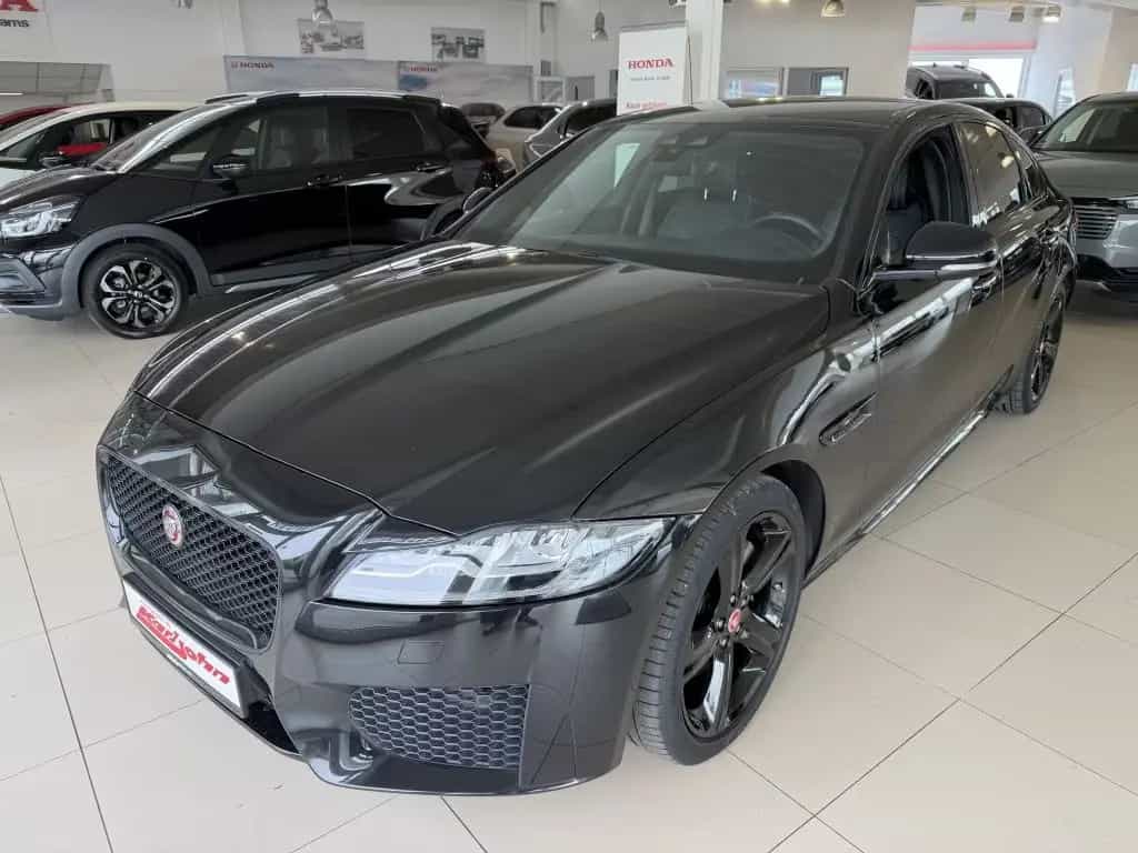 Jaguar XF 20d Aut. Chequered Flag 02/2021-photo-1