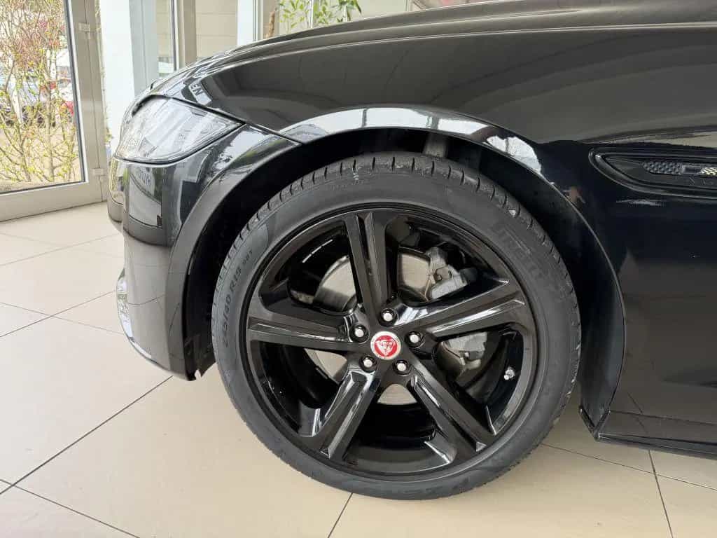 Jaguar XF 20d Aut. Chequered Flag 02/2021-photo-5