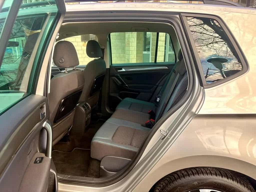 Volkswagen Golf Sportsvan VII IQ.DRIVE / 59.600 km / Navi 07/2019-photo-13