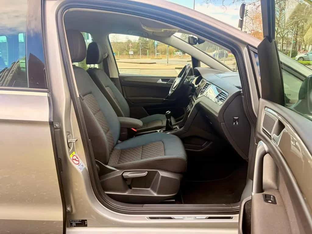 Volkswagen Golf Sportsvan VII IQ.DRIVE / 59.600 km / Navi 07/2019-photo-14