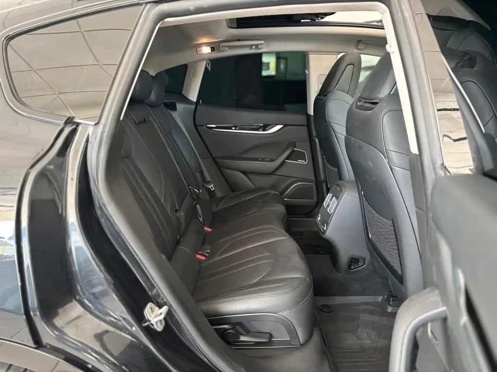 Maserati Levante GranSportSQ4 MATRIX HARMAN AHK PANO SOFT 03/2021-photo-16