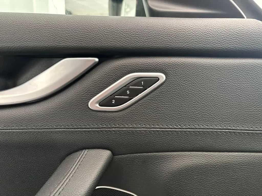 Maserati Levante GranSportSQ4 MATRIX HARMAN AHK PANO SOFT 03/2021-photo-20