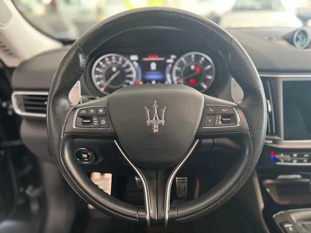 Maserati Levante GranSportSQ4 MATRIX HARMAN AHK PANO SOFT 03/2021-photo-24