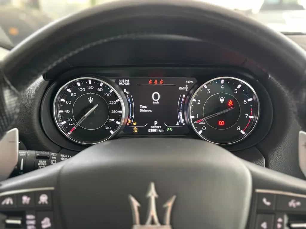 Maserati Levante GranSportSQ4 MATRIX HARMAN AHK PANO SOFT 03/2021-photo-26