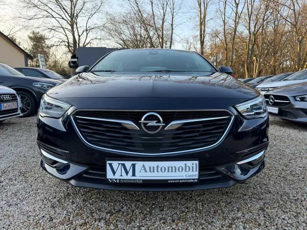 Opel Insignia Innovation Kamera*Navi*ACC*SitzHz. 09/2017-photo-1