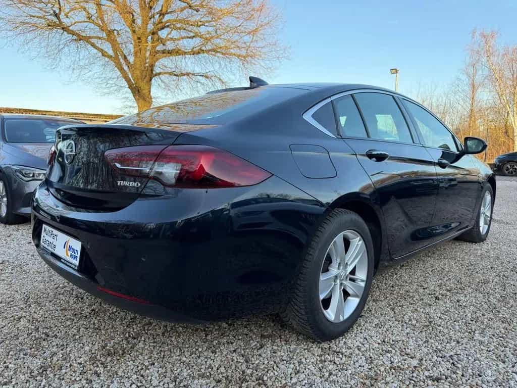Opel Insignia Innovation Kamera*Navi*ACC*SitzHz. 09/2017-photo-3