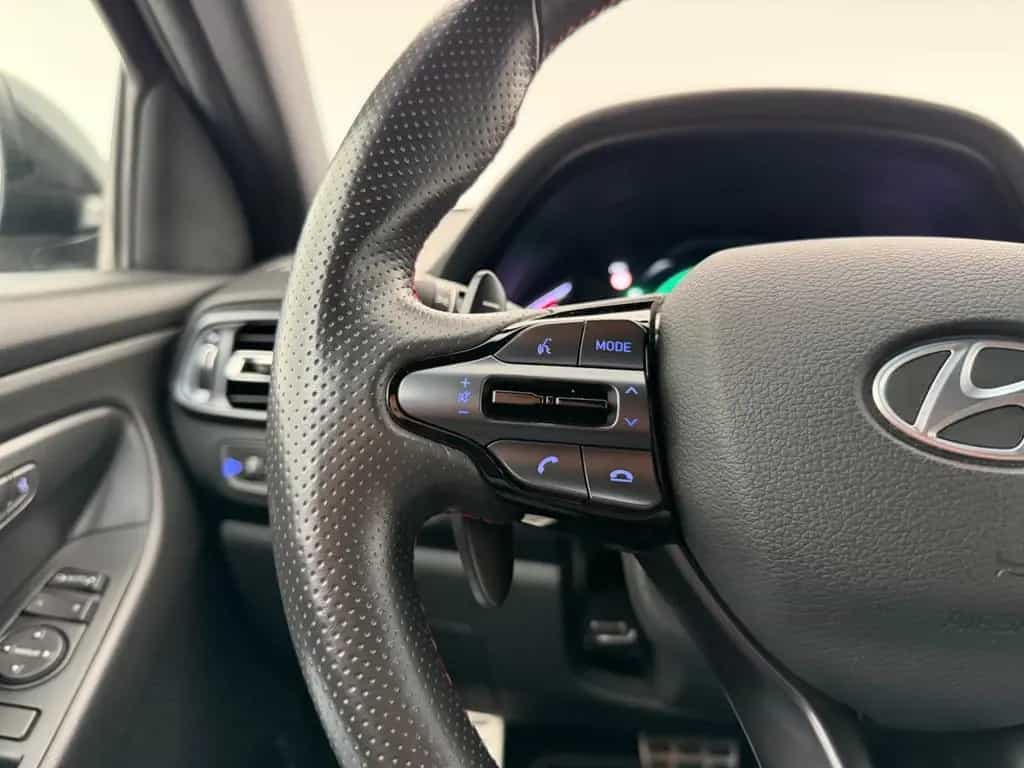 Hyundai i30 cw Mild-Hybrid*N LINE*LED-TEMPO-SHZ-LHZ-PDC 01/2022-photo-35